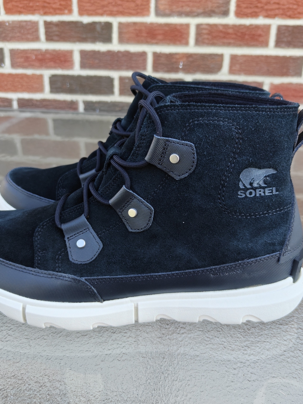 SOREL Men's Explorer Mission Waterproof Winter Boots Black Size 11.5